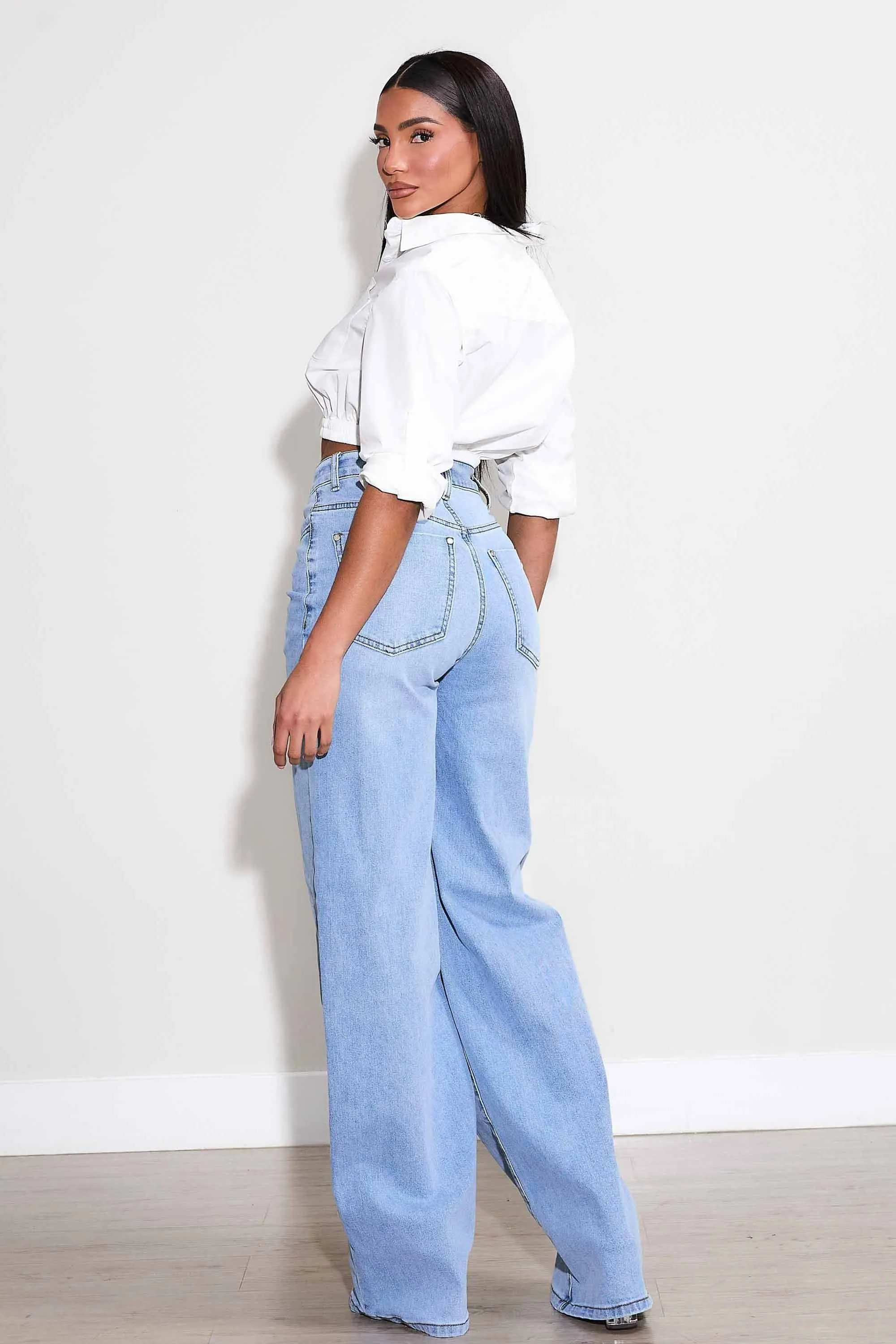 High-Rise Essential Wide Leg Jeans