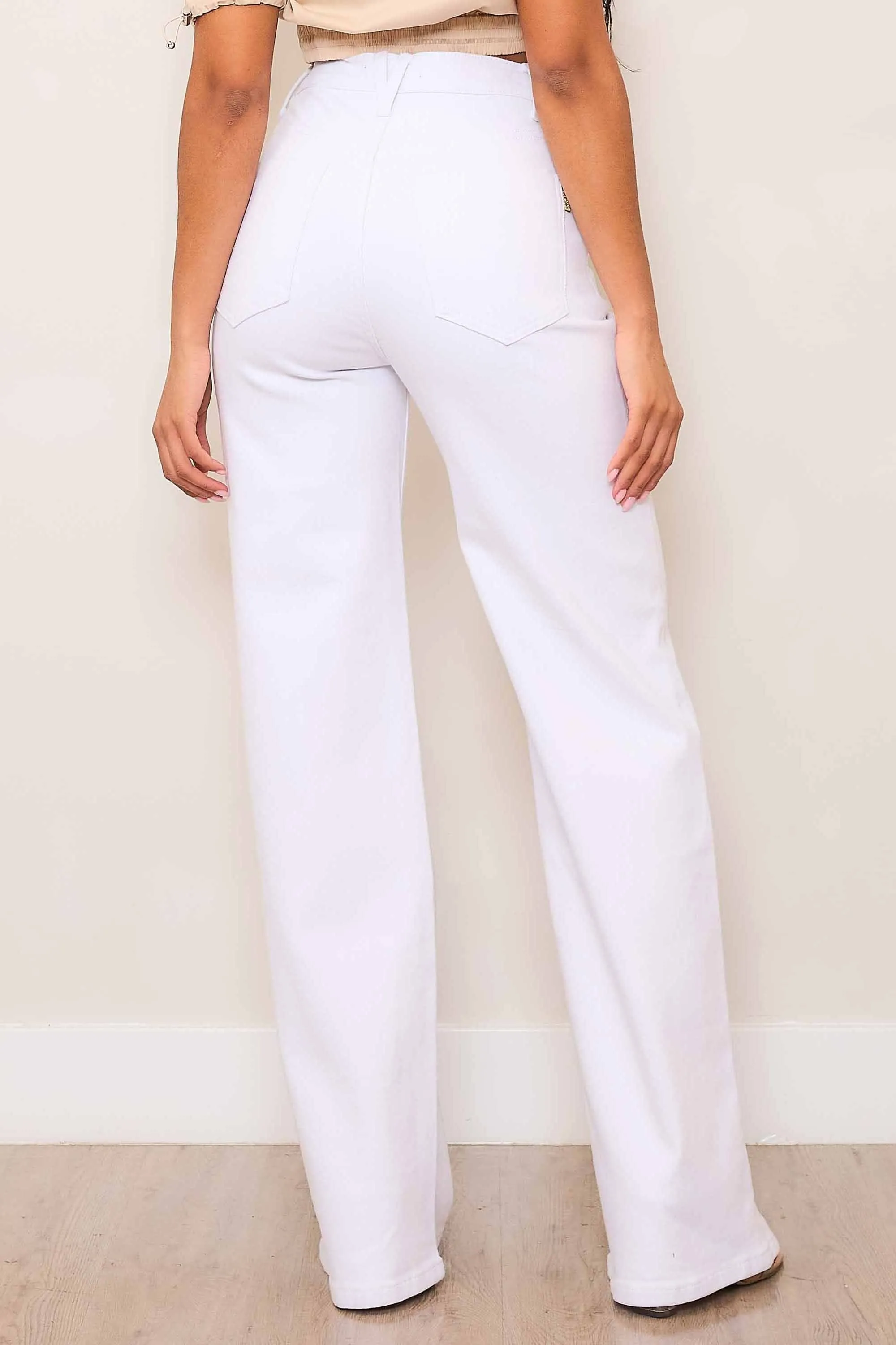 High-Rise Essential Wide Leg Jeans