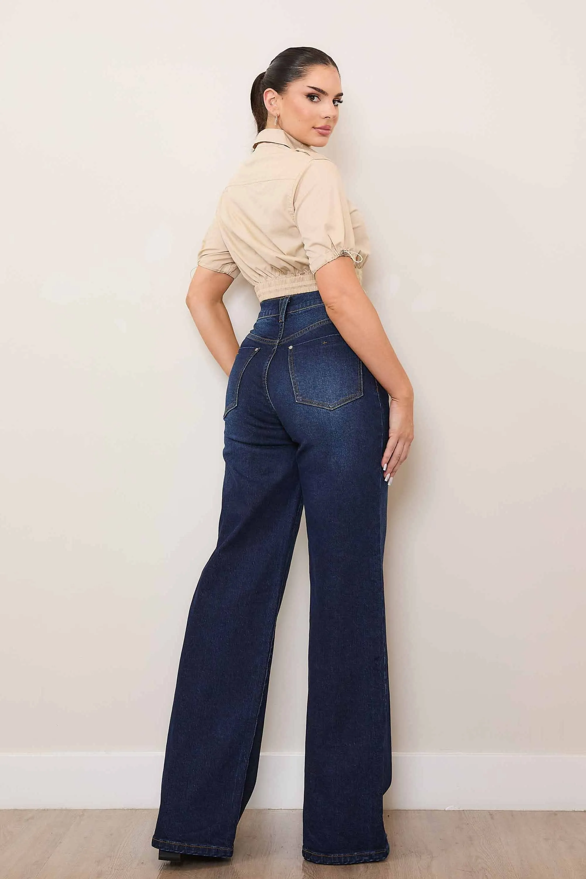 High-Rise Essential Wide Leg Jeans