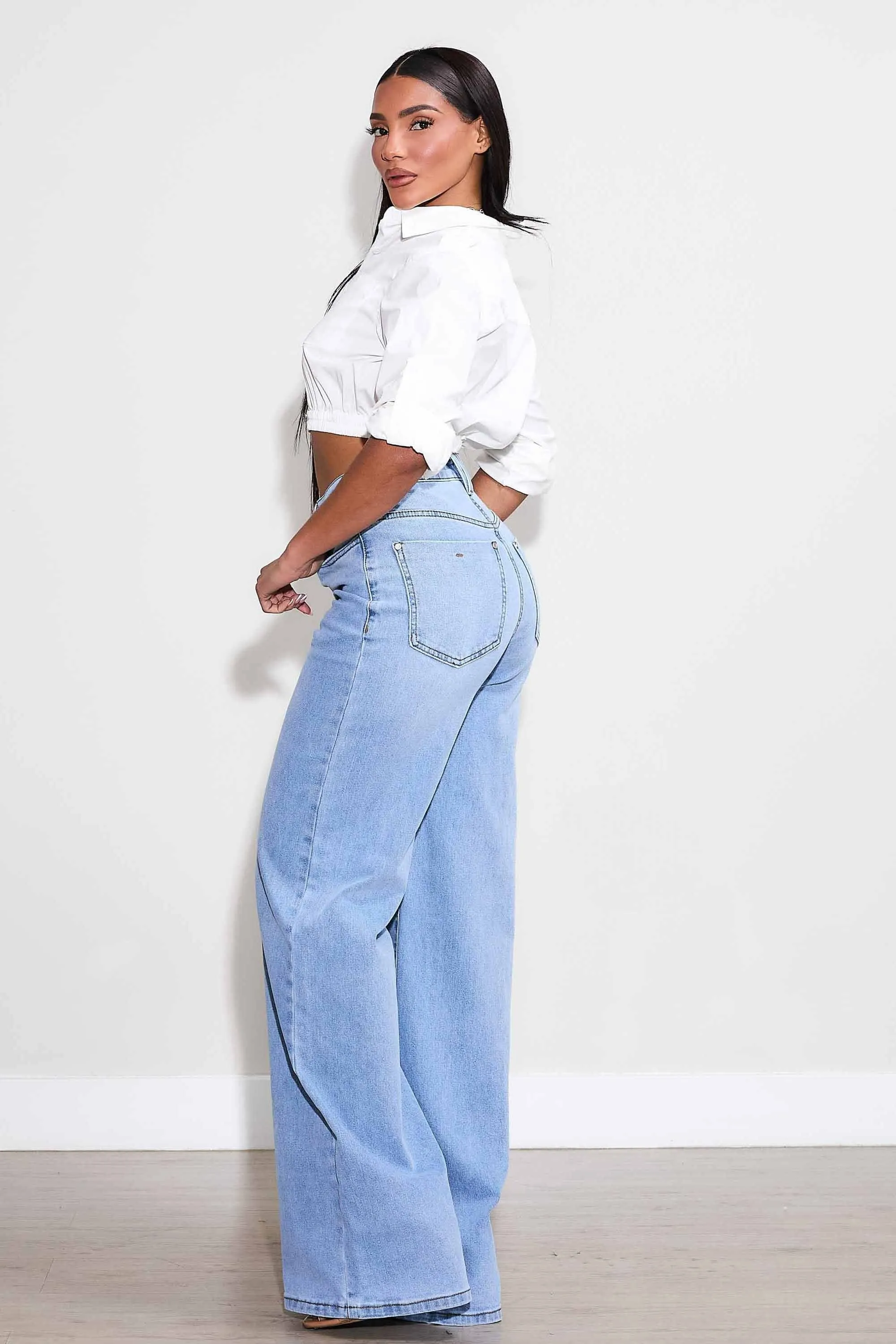 High-Rise Essential Wide Leg Jeans